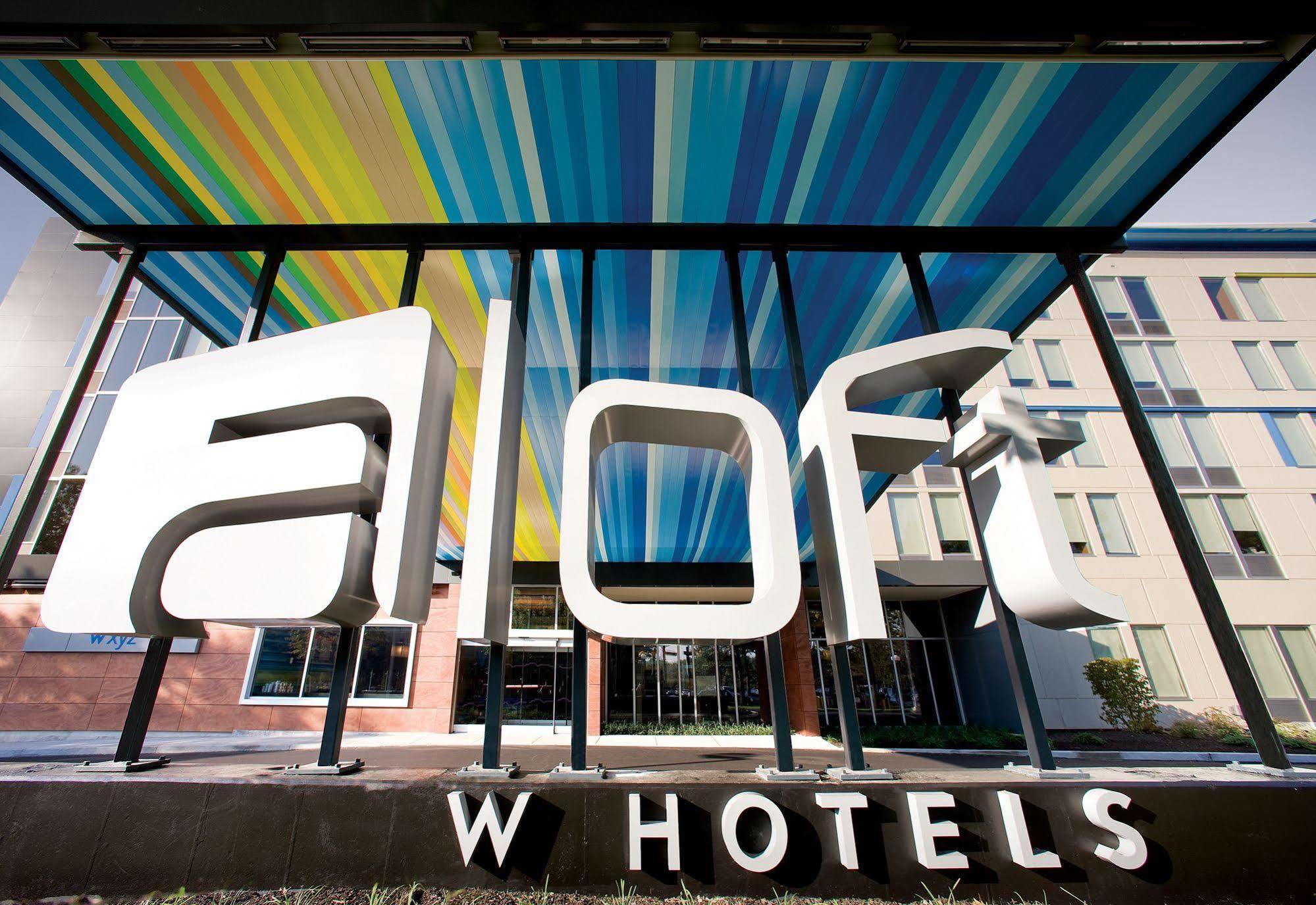 Aloft Montreal Airport Hotel Dorval Eksteriør billede